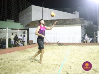 
<a style='margin-left: 5px;' class='btn btn-xs btn-social btn-facebook' href='https://www.facebook.com/sharer/sharer.php?u=https://boladovale.com.br/imgs/800-800-90/conteudo/fotos/1529/img0115.jpg' rel='popup' data-width='500' data-height='400'><i class='fa fa-facebook'></i>Compartilhar <span class='hidden-xs'>no Facebook</span>
</a> 
<a class='btn btn-default btn-xs' target='_blank' href='imgs/800-800-90/conteudo/fotos/1529/img0115.jpg'>
<span class='glyphicon glyphicon-cloud-download'></span> Salvar
</a> 
<span></span>