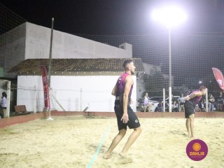 
<a style='margin-left: 5px;' class='btn btn-xs btn-social btn-facebook' href='https://www.facebook.com/sharer/sharer.php?u=https://boladovale.com.br/imgs/800-800-90/conteudo/fotos/1529/img0122.jpg' rel='popup' data-width='500' data-height='400'><i class='fa fa-facebook'></i>Compartilhar <span class='hidden-xs'>no Facebook</span>
</a> 
<a class='btn btn-default btn-xs' target='_blank' href='imgs/800-800-90/conteudo/fotos/1529/img0122.jpg'>
<span class='glyphicon glyphicon-cloud-download'></span> Salvar
</a> 
<span></span>