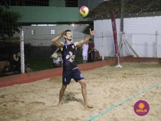 
<a style='margin-left: 5px;' class='btn btn-xs btn-social btn-facebook' href='https://www.facebook.com/sharer/sharer.php?u=https://boladovale.com.br/imgs/800-800-90/conteudo/fotos/1529/img0132.jpg' rel='popup' data-width='500' data-height='400'><i class='fa fa-facebook'></i>Compartilhar <span class='hidden-xs'>no Facebook</span>
</a> 
<a class='btn btn-default btn-xs' target='_blank' href='imgs/800-800-90/conteudo/fotos/1529/img0132.jpg'>
<span class='glyphicon glyphicon-cloud-download'></span> Salvar
</a> 
<span></span>