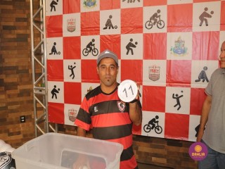 
<a style='margin-left: 5px;' class='btn btn-xs btn-social btn-facebook' href='https://www.facebook.com/sharer/sharer.php?u=https://boladovale.com.br/imgs/800-800-90/conteudo/fotos/1534/img5394.jpg' rel='popup' data-width='500' data-height='400'><i class='fa fa-facebook'></i>Compartilhar <span class='hidden-xs'>no Facebook</span>
</a> 
<a class='btn btn-default btn-xs' target='_blank' href='imgs/800-800-90/conteudo/fotos/1534/img5394.jpg'>
<span class='glyphicon glyphicon-cloud-download'></span> Salvar
</a> 
<span></span>