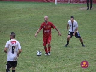 
<a style='margin-left: 5px;' class='btn btn-xs btn-social btn-facebook' href='https://www.facebook.com/sharer/sharer.php?u=https://boladovale.com.br/imgs/800-800-90/conteudo/fotos/1538/img8251.jpg' rel='popup' data-width='500' data-height='400'><i class='fa fa-facebook'></i>Compartilhar <span class='hidden-xs'>no Facebook</span>
</a> 
<a class='btn btn-default btn-xs' target='_blank' href='imgs/800-800-90/conteudo/fotos/1538/img8251.jpg'>
<span class='glyphicon glyphicon-cloud-download'></span> Salvar
</a> 
<span></span>