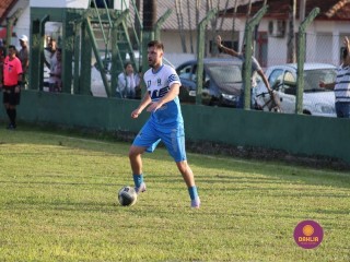 
<a style='margin-left: 5px;' class='btn btn-xs btn-social btn-facebook' href='https://www.facebook.com/sharer/sharer.php?u=https://boladovale.com.br/imgs/800-800-90/conteudo/fotos/1540/img9070.jpg' rel='popup' data-width='500' data-height='400'><i class='fa fa-facebook'></i>Compartilhar <span class='hidden-xs'>no Facebook</span>
</a> 
<a class='btn btn-default btn-xs' target='_blank' href='imgs/800-800-90/conteudo/fotos/1540/img9070.jpg'>
<span class='glyphicon glyphicon-cloud-download'></span> Salvar
</a> 
<span></span>