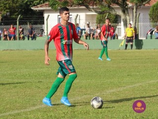 
<a style='margin-left: 5px;' class='btn btn-xs btn-social btn-facebook' href='https://www.facebook.com/sharer/sharer.php?u=https://boladovale.com.br/imgs/800-800-90/conteudo/fotos/1541/img7034.jpg' rel='popup' data-width='500' data-height='400'><i class='fa fa-facebook'></i>Compartilhar <span class='hidden-xs'>no Facebook</span>
</a> 
<a class='btn btn-default btn-xs' target='_blank' href='imgs/800-800-90/conteudo/fotos/1541/img7034.jpg'>
<span class='glyphicon glyphicon-cloud-download'></span> Salvar
</a> 
<span></span>