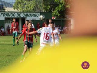 
<a style='margin-left: 5px;' class='btn btn-xs btn-social btn-facebook' href='https://www.facebook.com/sharer/sharer.php?u=https://boladovale.com.br/imgs/800-800-90/conteudo/fotos/1541/img7037.jpg' rel='popup' data-width='500' data-height='400'><i class='fa fa-facebook'></i>Compartilhar <span class='hidden-xs'>no Facebook</span>
</a> 
<a class='btn btn-default btn-xs' target='_blank' href='imgs/800-800-90/conteudo/fotos/1541/img7037.jpg'>
<span class='glyphicon glyphicon-cloud-download'></span> Salvar
</a> 
<span></span>