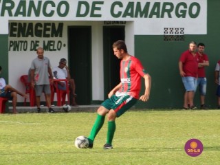 
<a style='margin-left: 5px;' class='btn btn-xs btn-social btn-facebook' href='https://www.facebook.com/sharer/sharer.php?u=https://boladovale.com.br/imgs/800-800-90/conteudo/fotos/1541/img7072.jpg' rel='popup' data-width='500' data-height='400'><i class='fa fa-facebook'></i>Compartilhar <span class='hidden-xs'>no Facebook</span>
</a> 
<a class='btn btn-default btn-xs' target='_blank' href='imgs/800-800-90/conteudo/fotos/1541/img7072.jpg'>
<span class='glyphicon glyphicon-cloud-download'></span> Salvar
</a> 
<span></span>
