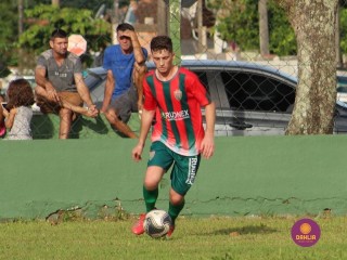 
<a style='margin-left: 5px;' class='btn btn-xs btn-social btn-facebook' href='https://www.facebook.com/sharer/sharer.php?u=https://boladovale.com.br/imgs/800-800-90/conteudo/fotos/1541/img7080.jpg' rel='popup' data-width='500' data-height='400'><i class='fa fa-facebook'></i>Compartilhar <span class='hidden-xs'>no Facebook</span>
</a> 
<a class='btn btn-default btn-xs' target='_blank' href='imgs/800-800-90/conteudo/fotos/1541/img7080.jpg'>
<span class='glyphicon glyphicon-cloud-download'></span> Salvar
</a> 
<span></span>