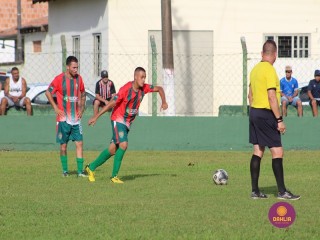 
<a style='margin-left: 5px;' class='btn btn-xs btn-social btn-facebook' href='https://www.facebook.com/sharer/sharer.php?u=https://boladovale.com.br/imgs/800-800-90/conteudo/fotos/1541/img7083.jpg' rel='popup' data-width='500' data-height='400'><i class='fa fa-facebook'></i>Compartilhar <span class='hidden-xs'>no Facebook</span>
</a> 
<a class='btn btn-default btn-xs' target='_blank' href='imgs/800-800-90/conteudo/fotos/1541/img7083.jpg'>
<span class='glyphicon glyphicon-cloud-download'></span> Salvar
</a> 
<span></span>