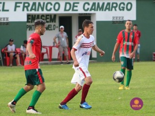 
<a style='margin-left: 5px;' class='btn btn-xs btn-social btn-facebook' href='https://www.facebook.com/sharer/sharer.php?u=https://boladovale.com.br/imgs/800-800-90/conteudo/fotos/1541/img7203.jpg' rel='popup' data-width='500' data-height='400'><i class='fa fa-facebook'></i>Compartilhar <span class='hidden-xs'>no Facebook</span>
</a> 
<a class='btn btn-default btn-xs' target='_blank' href='imgs/800-800-90/conteudo/fotos/1541/img7203.jpg'>
<span class='glyphicon glyphicon-cloud-download'></span> Salvar
</a> 
<span></span>