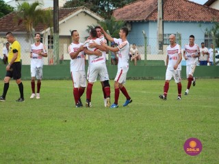 
<a style='margin-left: 5px;' class='btn btn-xs btn-social btn-facebook' href='https://www.facebook.com/sharer/sharer.php?u=https://boladovale.com.br/imgs/800-800-90/conteudo/fotos/1541/img7217.jpg' rel='popup' data-width='500' data-height='400'><i class='fa fa-facebook'></i>Compartilhar <span class='hidden-xs'>no Facebook</span>
</a> 
<a class='btn btn-default btn-xs' target='_blank' href='imgs/800-800-90/conteudo/fotos/1541/img7217.jpg'>
<span class='glyphicon glyphicon-cloud-download'></span> Salvar
</a> 
<span></span>
