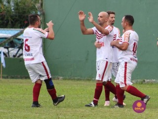 
<a style='margin-left: 5px;' class='btn btn-xs btn-social btn-facebook' href='https://www.facebook.com/sharer/sharer.php?u=https://boladovale.com.br/imgs/800-800-90/conteudo/fotos/1541/img7264.jpg' rel='popup' data-width='500' data-height='400'><i class='fa fa-facebook'></i>Compartilhar <span class='hidden-xs'>no Facebook</span>
</a> 
<a class='btn btn-default btn-xs' target='_blank' href='imgs/800-800-90/conteudo/fotos/1541/img7264.jpg'>
<span class='glyphicon glyphicon-cloud-download'></span> Salvar
</a> 
<span></span>