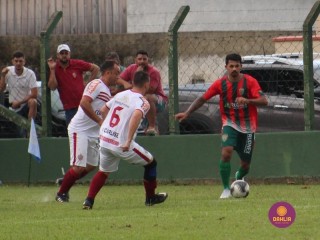 
<a style='margin-left: 5px;' class='btn btn-xs btn-social btn-facebook' href='https://www.facebook.com/sharer/sharer.php?u=https://boladovale.com.br/imgs/800-800-90/conteudo/fotos/1541/img7279.jpg' rel='popup' data-width='500' data-height='400'><i class='fa fa-facebook'></i>Compartilhar <span class='hidden-xs'>no Facebook</span>
</a> 
<a class='btn btn-default btn-xs' target='_blank' href='imgs/800-800-90/conteudo/fotos/1541/img7279.jpg'>
<span class='glyphicon glyphicon-cloud-download'></span> Salvar
</a> 
<span></span>