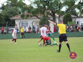 
<a style='margin-left: 5px;' class='btn btn-xs btn-social btn-facebook' href='https://www.facebook.com/sharer/sharer.php?u=https://boladovale.com.br/imgs/800-800-90/conteudo/fotos/1541/img7286.jpg' rel='popup' data-width='500' data-height='400'><i class='fa fa-facebook'></i>Compartilhar <span class='hidden-xs'>no Facebook</span>
</a> 
<a class='btn btn-default btn-xs' target='_blank' href='imgs/800-800-90/conteudo/fotos/1541/img7286.jpg'>
<span class='glyphicon glyphicon-cloud-download'></span> Salvar
</a> 
<span></span>