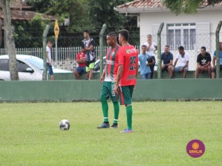 
<a style='margin-left: 5px;' class='btn btn-xs btn-social btn-facebook' href='https://www.facebook.com/sharer/sharer.php?u=https://boladovale.com.br/imgs/800-800-90/conteudo/fotos/1541/img7287.jpg' rel='popup' data-width='500' data-height='400'><i class='fa fa-facebook'></i>Compartilhar <span class='hidden-xs'>no Facebook</span>
</a> 
<a class='btn btn-default btn-xs' target='_blank' href='imgs/800-800-90/conteudo/fotos/1541/img7287.jpg'>
<span class='glyphicon glyphicon-cloud-download'></span> Salvar
</a> 
<span></span>