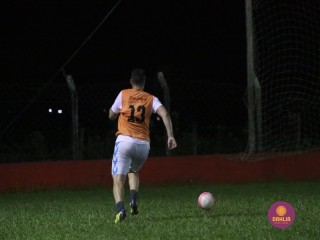 
<a style='margin-left: 5px;' class='btn btn-xs btn-social btn-facebook' href='https://www.facebook.com/sharer/sharer.php?u=https://boladovale.com.br/imgs/800-800-90/conteudo/fotos/1542/img9637.jpg' rel='popup' data-width='500' data-height='400'><i class='fa fa-facebook'></i>Compartilhar <span class='hidden-xs'>no Facebook</span>
</a> 
<a class='btn btn-default btn-xs' target='_blank' href='imgs/800-800-90/conteudo/fotos/1542/img9637.jpg'>
<span class='glyphicon glyphicon-cloud-download'></span> Salvar
</a> 
<span></span>