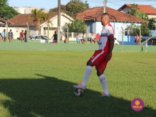 
<a style='margin-left: 5px;' class='btn btn-xs btn-social btn-facebook' href='https://www.facebook.com/sharer/sharer.php?u=https://boladovale.com.br/imgs/800-800-90/conteudo/fotos/1543/img9899.jpg' rel='popup' data-width='500' data-height='400'><i class='fa fa-facebook'></i>Compartilhar <span class='hidden-xs'>no Facebook</span>
</a> 
<a class='btn btn-default btn-xs' target='_blank' href='imgs/800-800-90/conteudo/fotos/1543/img9899.jpg'>
<span class='glyphicon glyphicon-cloud-download'></span> Salvar
</a> 
<span></span>