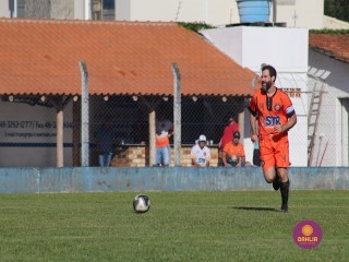 
<a style='margin-left: 5px;' class='btn btn-xs btn-social btn-facebook' href='https://www.facebook.com/sharer/sharer.php?u=https://boladovale.com.br/imgs/800-800-90/conteudo/fotos/1544/img9745.jpg' rel='popup' data-width='500' data-height='400'><i class='fa fa-facebook'></i>Compartilhar <span class='hidden-xs'>no Facebook</span>
</a> 
<a class='btn btn-default btn-xs' target='_blank' href='imgs/800-800-90/conteudo/fotos/1544/img9745.jpg'>
<span class='glyphicon glyphicon-cloud-download'></span> Salvar
</a> 
<span></span>