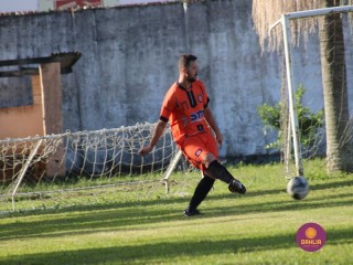
<a style='margin-left: 5px;' class='btn btn-xs btn-social btn-facebook' href='https://www.facebook.com/sharer/sharer.php?u=https://boladovale.com.br/imgs/800-800-90/conteudo/fotos/1544/img9750.jpg' rel='popup' data-width='500' data-height='400'><i class='fa fa-facebook'></i>Compartilhar <span class='hidden-xs'>no Facebook</span>
</a> 
<a class='btn btn-default btn-xs' target='_blank' href='imgs/800-800-90/conteudo/fotos/1544/img9750.jpg'>
<span class='glyphicon glyphicon-cloud-download'></span> Salvar
</a> 
<span></span>