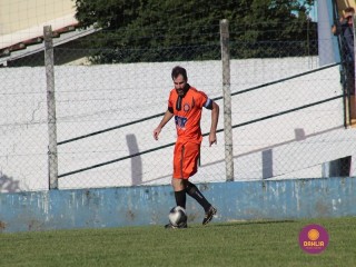 
<a style='margin-left: 5px;' class='btn btn-xs btn-social btn-facebook' href='https://www.facebook.com/sharer/sharer.php?u=https://boladovale.com.br/imgs/800-800-90/conteudo/fotos/1544/img9766.jpg' rel='popup' data-width='500' data-height='400'><i class='fa fa-facebook'></i>Compartilhar <span class='hidden-xs'>no Facebook</span>
</a> 
<a class='btn btn-default btn-xs' target='_blank' href='imgs/800-800-90/conteudo/fotos/1544/img9766.jpg'>
<span class='glyphicon glyphicon-cloud-download'></span> Salvar
</a> 
<span></span>