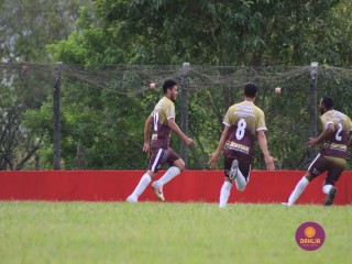 
<a style='margin-left: 5px;' class='btn btn-xs btn-social btn-facebook' href='https://www.facebook.com/sharer/sharer.php?u=https://boladovale.com.br/imgs/800-800-90/conteudo/fotos/1546/427.jpg' rel='popup' data-width='500' data-height='400'><i class='fa fa-facebook'></i>Compartilhar <span class='hidden-xs'>no Facebook</span>
</a> 
<a class='btn btn-default btn-xs' target='_blank' href='imgs/800-800-90/conteudo/fotos/1546/427.jpg'>
<span class='glyphicon glyphicon-cloud-download'></span> Salvar
</a> 
<span></span>