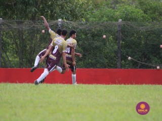 
<a style='margin-left: 5px;' class='btn btn-xs btn-social btn-facebook' href='https://www.facebook.com/sharer/sharer.php?u=https://boladovale.com.br/imgs/800-800-90/conteudo/fotos/1546/428.jpg' rel='popup' data-width='500' data-height='400'><i class='fa fa-facebook'></i>Compartilhar <span class='hidden-xs'>no Facebook</span>
</a> 
<a class='btn btn-default btn-xs' target='_blank' href='imgs/800-800-90/conteudo/fotos/1546/428.jpg'>
<span class='glyphicon glyphicon-cloud-download'></span> Salvar
</a> 
<span></span>