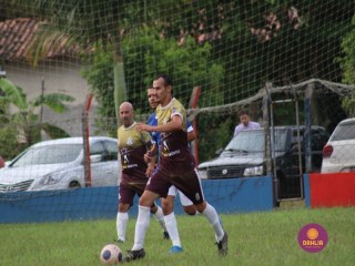 
<a style='margin-left: 5px;' class='btn btn-xs btn-social btn-facebook' href='https://www.facebook.com/sharer/sharer.php?u=https://boladovale.com.br/imgs/800-800-90/conteudo/fotos/1546/459.jpg' rel='popup' data-width='500' data-height='400'><i class='fa fa-facebook'></i>Compartilhar <span class='hidden-xs'>no Facebook</span>
</a> 
<a class='btn btn-default btn-xs' target='_blank' href='imgs/800-800-90/conteudo/fotos/1546/459.jpg'>
<span class='glyphicon glyphicon-cloud-download'></span> Salvar
</a> 
<span></span>