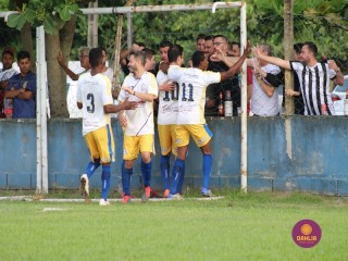 
<a style='margin-left: 5px;' class='btn btn-xs btn-social btn-facebook' href='https://www.facebook.com/sharer/sharer.php?u=https://boladovale.com.br/imgs/800-800-90/conteudo/fotos/1547/555.jpg' rel='popup' data-width='500' data-height='400'><i class='fa fa-facebook'></i>Compartilhar <span class='hidden-xs'>no Facebook</span>
</a> 
<a class='btn btn-default btn-xs' target='_blank' href='imgs/800-800-90/conteudo/fotos/1547/555.jpg'>
<span class='glyphicon glyphicon-cloud-download'></span> Salvar
</a> 
<span></span>