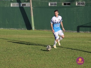 
<a style='margin-left: 5px;' class='btn btn-xs btn-social btn-facebook' href='https://www.facebook.com/sharer/sharer.php?u=https://boladovale.com.br/imgs/800-800-90/conteudo/fotos/1551/img1070.jpg' rel='popup' data-width='500' data-height='400'><i class='fa fa-facebook'></i>Compartilhar <span class='hidden-xs'>no Facebook</span>
</a> 
<a class='btn btn-default btn-xs' target='_blank' href='imgs/800-800-90/conteudo/fotos/1551/img1070.jpg'>
<span class='glyphicon glyphicon-cloud-download'></span> Salvar
</a> 
<span></span>