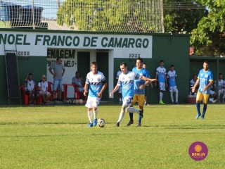 
<a style='margin-left: 5px;' class='btn btn-xs btn-social btn-facebook' href='https://www.facebook.com/sharer/sharer.php?u=https://boladovale.com.br/imgs/800-800-90/conteudo/fotos/1551/img7796.jpg' rel='popup' data-width='500' data-height='400'><i class='fa fa-facebook'></i>Compartilhar <span class='hidden-xs'>no Facebook</span>
</a> 
<a class='btn btn-default btn-xs' target='_blank' href='imgs/800-800-90/conteudo/fotos/1551/img7796.jpg'>
<span class='glyphicon glyphicon-cloud-download'></span> Salvar
</a> 
<span></span>