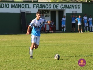 
<a style='margin-left: 5px;' class='btn btn-xs btn-social btn-facebook' href='https://www.facebook.com/sharer/sharer.php?u=https://boladovale.com.br/imgs/800-800-90/conteudo/fotos/1551/img7798.jpg' rel='popup' data-width='500' data-height='400'><i class='fa fa-facebook'></i>Compartilhar <span class='hidden-xs'>no Facebook</span>
</a> 
<a class='btn btn-default btn-xs' target='_blank' href='imgs/800-800-90/conteudo/fotos/1551/img7798.jpg'>
<span class='glyphicon glyphicon-cloud-download'></span> Salvar
</a> 
<span></span>