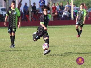 
<a style='margin-left: 5px;' class='btn btn-xs btn-social btn-facebook' href='https://www.facebook.com/sharer/sharer.php?u=https://boladovale.com.br/imgs/800-800-90/conteudo/fotos/1553/img1460.jpg' rel='popup' data-width='500' data-height='400'><i class='fa fa-facebook'></i>Compartilhar <span class='hidden-xs'>no Facebook</span>
</a> 
<a class='btn btn-default btn-xs' target='_blank' href='imgs/800-800-90/conteudo/fotos/1553/img1460.jpg'>
<span class='glyphicon glyphicon-cloud-download'></span> Salvar
</a> 
<span></span>