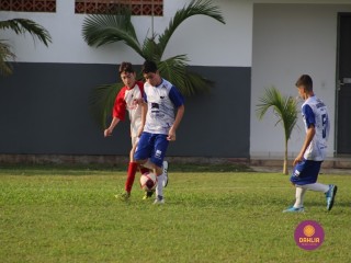 
<a style='margin-left: 5px;' class='btn btn-xs btn-social btn-facebook' href='https://www.facebook.com/sharer/sharer.php?u=https://boladovale.com.br/imgs/800-800-90/conteudo/fotos/1553/img1506.jpg' rel='popup' data-width='500' data-height='400'><i class='fa fa-facebook'></i>Compartilhar <span class='hidden-xs'>no Facebook</span>
</a> 
<a class='btn btn-default btn-xs' target='_blank' href='imgs/800-800-90/conteudo/fotos/1553/img1506.jpg'>
<span class='glyphicon glyphicon-cloud-download'></span> Salvar
</a> 
<span></span>