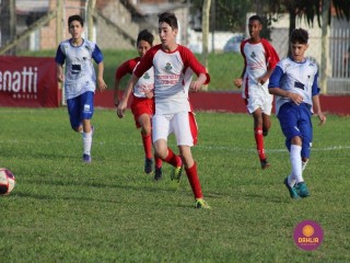 
<a style='margin-left: 5px;' class='btn btn-xs btn-social btn-facebook' href='https://www.facebook.com/sharer/sharer.php?u=https://boladovale.com.br/imgs/800-800-90/conteudo/fotos/1553/img1512.jpg' rel='popup' data-width='500' data-height='400'><i class='fa fa-facebook'></i>Compartilhar <span class='hidden-xs'>no Facebook</span>
</a> 
<a class='btn btn-default btn-xs' target='_blank' href='imgs/800-800-90/conteudo/fotos/1553/img1512.jpg'>
<span class='glyphicon glyphicon-cloud-download'></span> Salvar
</a> 
<span></span>