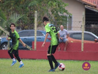 
<a style='margin-left: 5px;' class='btn btn-xs btn-social btn-facebook' href='https://www.facebook.com/sharer/sharer.php?u=https://boladovale.com.br/imgs/800-800-90/conteudo/fotos/1555/img1746.jpg' rel='popup' data-width='500' data-height='400'><i class='fa fa-facebook'></i>Compartilhar <span class='hidden-xs'>no Facebook</span>
</a> 
<a class='btn btn-default btn-xs' target='_blank' href='imgs/800-800-90/conteudo/fotos/1555/img1746.jpg'>
<span class='glyphicon glyphicon-cloud-download'></span> Salvar
</a> 
<span></span>