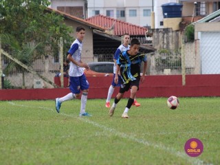 
<a style='margin-left: 5px;' class='btn btn-xs btn-social btn-facebook' href='https://www.facebook.com/sharer/sharer.php?u=https://boladovale.com.br/imgs/800-800-90/conteudo/fotos/1555/img1772.jpg' rel='popup' data-width='500' data-height='400'><i class='fa fa-facebook'></i>Compartilhar <span class='hidden-xs'>no Facebook</span>
</a> 
<a class='btn btn-default btn-xs' target='_blank' href='imgs/800-800-90/conteudo/fotos/1555/img1772.jpg'>
<span class='glyphicon glyphicon-cloud-download'></span> Salvar
</a> 
<span></span>