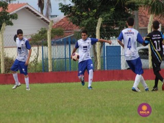 
<a style='margin-left: 5px;' class='btn btn-xs btn-social btn-facebook' href='https://www.facebook.com/sharer/sharer.php?u=https://boladovale.com.br/imgs/800-800-90/conteudo/fotos/1555/img1775.jpg' rel='popup' data-width='500' data-height='400'><i class='fa fa-facebook'></i>Compartilhar <span class='hidden-xs'>no Facebook</span>
</a> 
<a class='btn btn-default btn-xs' target='_blank' href='imgs/800-800-90/conteudo/fotos/1555/img1775.jpg'>
<span class='glyphicon glyphicon-cloud-download'></span> Salvar
</a> 
<span></span>