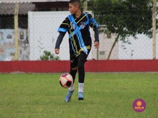 
<a style='margin-left: 5px;' class='btn btn-xs btn-social btn-facebook' href='https://www.facebook.com/sharer/sharer.php?u=https://boladovale.com.br/imgs/800-800-90/conteudo/fotos/1555/img1781.jpg' rel='popup' data-width='500' data-height='400'><i class='fa fa-facebook'></i>Compartilhar <span class='hidden-xs'>no Facebook</span>
</a> 
<a class='btn btn-default btn-xs' target='_blank' href='imgs/800-800-90/conteudo/fotos/1555/img1781.jpg'>
<span class='glyphicon glyphicon-cloud-download'></span> Salvar
</a> 
<span></span>