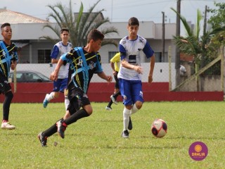 
<a style='margin-left: 5px;' class='btn btn-xs btn-social btn-facebook' href='https://www.facebook.com/sharer/sharer.php?u=https://boladovale.com.br/imgs/800-800-90/conteudo/fotos/1555/img1795.jpg' rel='popup' data-width='500' data-height='400'><i class='fa fa-facebook'></i>Compartilhar <span class='hidden-xs'>no Facebook</span>
</a> 
<a class='btn btn-default btn-xs' target='_blank' href='imgs/800-800-90/conteudo/fotos/1555/img1795.jpg'>
<span class='glyphicon glyphicon-cloud-download'></span> Salvar
</a> 
<span></span>