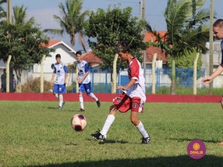 
<a style='margin-left: 5px;' class='btn btn-xs btn-social btn-facebook' href='https://www.facebook.com/sharer/sharer.php?u=https://boladovale.com.br/imgs/800-800-90/conteudo/fotos/1555/img1816.jpg' rel='popup' data-width='500' data-height='400'><i class='fa fa-facebook'></i>Compartilhar <span class='hidden-xs'>no Facebook</span>
</a> 
<a class='btn btn-default btn-xs' target='_blank' href='imgs/800-800-90/conteudo/fotos/1555/img1816.jpg'>
<span class='glyphicon glyphicon-cloud-download'></span> Salvar
</a> 
<span></span>