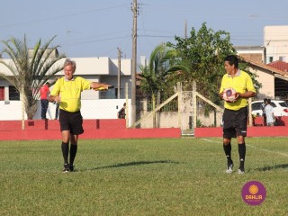
<a style='margin-left: 5px;' class='btn btn-xs btn-social btn-facebook' href='https://www.facebook.com/sharer/sharer.php?u=https://boladovale.com.br/imgs/800-800-90/conteudo/fotos/1555/img1844.jpg' rel='popup' data-width='500' data-height='400'><i class='fa fa-facebook'></i>Compartilhar <span class='hidden-xs'>no Facebook</span>
</a> 
<a class='btn btn-default btn-xs' target='_blank' href='imgs/800-800-90/conteudo/fotos/1555/img1844.jpg'>
<span class='glyphicon glyphicon-cloud-download'></span> Salvar
</a> 
<span></span>