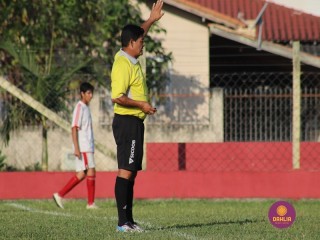 
<a style='margin-left: 5px;' class='btn btn-xs btn-social btn-facebook' href='https://www.facebook.com/sharer/sharer.php?u=https://boladovale.com.br/imgs/800-800-90/conteudo/fotos/1555/img1868.jpg' rel='popup' data-width='500' data-height='400'><i class='fa fa-facebook'></i>Compartilhar <span class='hidden-xs'>no Facebook</span>
</a> 
<a class='btn btn-default btn-xs' target='_blank' href='imgs/800-800-90/conteudo/fotos/1555/img1868.jpg'>
<span class='glyphicon glyphicon-cloud-download'></span> Salvar
</a> 
<span></span>