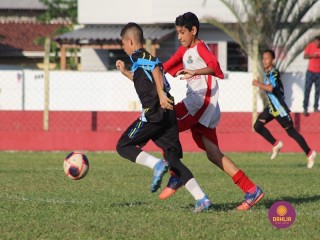
<a style='margin-left: 5px;' class='btn btn-xs btn-social btn-facebook' href='https://www.facebook.com/sharer/sharer.php?u=https://boladovale.com.br/imgs/800-800-90/conteudo/fotos/1555/img1874.jpg' rel='popup' data-width='500' data-height='400'><i class='fa fa-facebook'></i>Compartilhar <span class='hidden-xs'>no Facebook</span>
</a> 
<a class='btn btn-default btn-xs' target='_blank' href='imgs/800-800-90/conteudo/fotos/1555/img1874.jpg'>
<span class='glyphicon glyphicon-cloud-download'></span> Salvar
</a> 
<span></span>