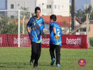
<a style='margin-left: 5px;' class='btn btn-xs btn-social btn-facebook' href='https://www.facebook.com/sharer/sharer.php?u=https://boladovale.com.br/imgs/800-800-90/conteudo/fotos/1555/img1877.jpg' rel='popup' data-width='500' data-height='400'><i class='fa fa-facebook'></i>Compartilhar <span class='hidden-xs'>no Facebook</span>
</a> 
<a class='btn btn-default btn-xs' target='_blank' href='imgs/800-800-90/conteudo/fotos/1555/img1877.jpg'>
<span class='glyphicon glyphicon-cloud-download'></span> Salvar
</a> 
<span></span>
