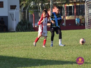 
<a style='margin-left: 5px;' class='btn btn-xs btn-social btn-facebook' href='https://www.facebook.com/sharer/sharer.php?u=https://boladovale.com.br/imgs/800-800-90/conteudo/fotos/1555/img1895.jpg' rel='popup' data-width='500' data-height='400'><i class='fa fa-facebook'></i>Compartilhar <span class='hidden-xs'>no Facebook</span>
</a> 
<a class='btn btn-default btn-xs' target='_blank' href='imgs/800-800-90/conteudo/fotos/1555/img1895.jpg'>
<span class='glyphicon glyphicon-cloud-download'></span> Salvar
</a> 
<span></span>