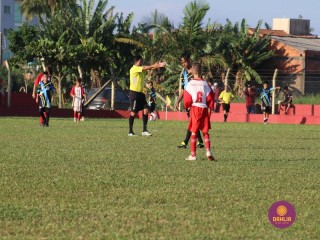 
<a style='margin-left: 5px;' class='btn btn-xs btn-social btn-facebook' href='https://www.facebook.com/sharer/sharer.php?u=https://boladovale.com.br/imgs/800-800-90/conteudo/fotos/1555/img1900.jpg' rel='popup' data-width='500' data-height='400'><i class='fa fa-facebook'></i>Compartilhar <span class='hidden-xs'>no Facebook</span>
</a> 
<a class='btn btn-default btn-xs' target='_blank' href='imgs/800-800-90/conteudo/fotos/1555/img1900.jpg'>
<span class='glyphicon glyphicon-cloud-download'></span> Salvar
</a> 
<span></span>