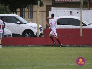 
<a style='margin-left: 5px;' class='btn btn-xs btn-social btn-facebook' href='https://www.facebook.com/sharer/sharer.php?u=https://boladovale.com.br/imgs/800-800-90/conteudo/fotos/1559/img2479.jpg' rel='popup' data-width='500' data-height='400'><i class='fa fa-facebook'></i>Compartilhar <span class='hidden-xs'>no Facebook</span>
</a> 
<a class='btn btn-default btn-xs' target='_blank' href='imgs/800-800-90/conteudo/fotos/1559/img2479.jpg'>
<span class='glyphicon glyphicon-cloud-download'></span> Salvar
</a> 
<span></span>