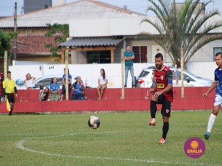 
<a style='margin-left: 5px;' class='btn btn-xs btn-social btn-facebook' href='https://www.facebook.com/sharer/sharer.php?u=https://boladovale.com.br/imgs/800-800-90/conteudo/fotos/1562/img2692.jpg' rel='popup' data-width='500' data-height='400'><i class='fa fa-facebook'></i>Compartilhar <span class='hidden-xs'>no Facebook</span>
</a> 
<a class='btn btn-default btn-xs' target='_blank' href='imgs/800-800-90/conteudo/fotos/1562/img2692.jpg'>
<span class='glyphicon glyphicon-cloud-download'></span> Salvar
</a> 
<span></span>