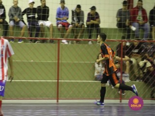
<a style='margin-left: 5px;' class='btn btn-xs btn-social btn-facebook' href='https://www.facebook.com/sharer/sharer.php?u=https://boladovale.com.br/imgs/800-800-90/conteudo/fotos/1566/img3013.jpg' rel='popup' data-width='500' data-height='400'><i class='fa fa-facebook'></i>Compartilhar <span class='hidden-xs'>no Facebook</span>
</a> 
<a class='btn btn-default btn-xs' target='_blank' href='imgs/800-800-90/conteudo/fotos/1566/img3013.jpg'>
<span class='glyphicon glyphicon-cloud-download'></span> Salvar
</a> 
<span></span>