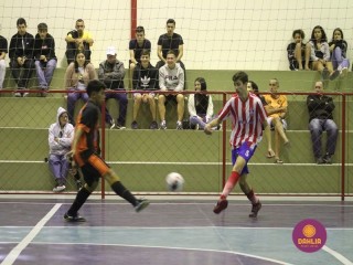 
<a style='margin-left: 5px;' class='btn btn-xs btn-social btn-facebook' href='https://www.facebook.com/sharer/sharer.php?u=https://boladovale.com.br/imgs/800-800-90/conteudo/fotos/1566/img3025.jpg' rel='popup' data-width='500' data-height='400'><i class='fa fa-facebook'></i>Compartilhar <span class='hidden-xs'>no Facebook</span>
</a> 
<a class='btn btn-default btn-xs' target='_blank' href='imgs/800-800-90/conteudo/fotos/1566/img3025.jpg'>
<span class='glyphicon glyphicon-cloud-download'></span> Salvar
</a> 
<span></span>
