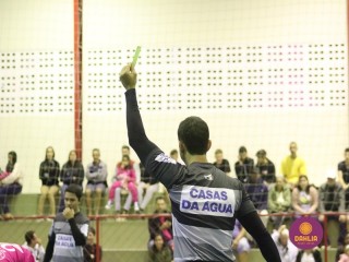 
<a style='margin-left: 5px;' class='btn btn-xs btn-social btn-facebook' href='https://www.facebook.com/sharer/sharer.php?u=https://boladovale.com.br/imgs/800-800-90/conteudo/fotos/1567/img3213.jpg' rel='popup' data-width='500' data-height='400'><i class='fa fa-facebook'></i>Compartilhar <span class='hidden-xs'>no Facebook</span>
</a> 
<a class='btn btn-default btn-xs' target='_blank' href='imgs/800-800-90/conteudo/fotos/1567/img3213.jpg'>
<span class='glyphicon glyphicon-cloud-download'></span> Salvar
</a> 
<span></span>