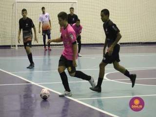 
<a style='margin-left: 5px;' class='btn btn-xs btn-social btn-facebook' href='https://www.facebook.com/sharer/sharer.php?u=https://boladovale.com.br/imgs/800-800-90/conteudo/fotos/1572/img3563.jpg' rel='popup' data-width='500' data-height='400'><i class='fa fa-facebook'></i>Compartilhar <span class='hidden-xs'>no Facebook</span>
</a> 
<a class='btn btn-default btn-xs' target='_blank' href='imgs/800-800-90/conteudo/fotos/1572/img3563.jpg'>
<span class='glyphicon glyphicon-cloud-download'></span> Salvar
</a> 
<span></span>